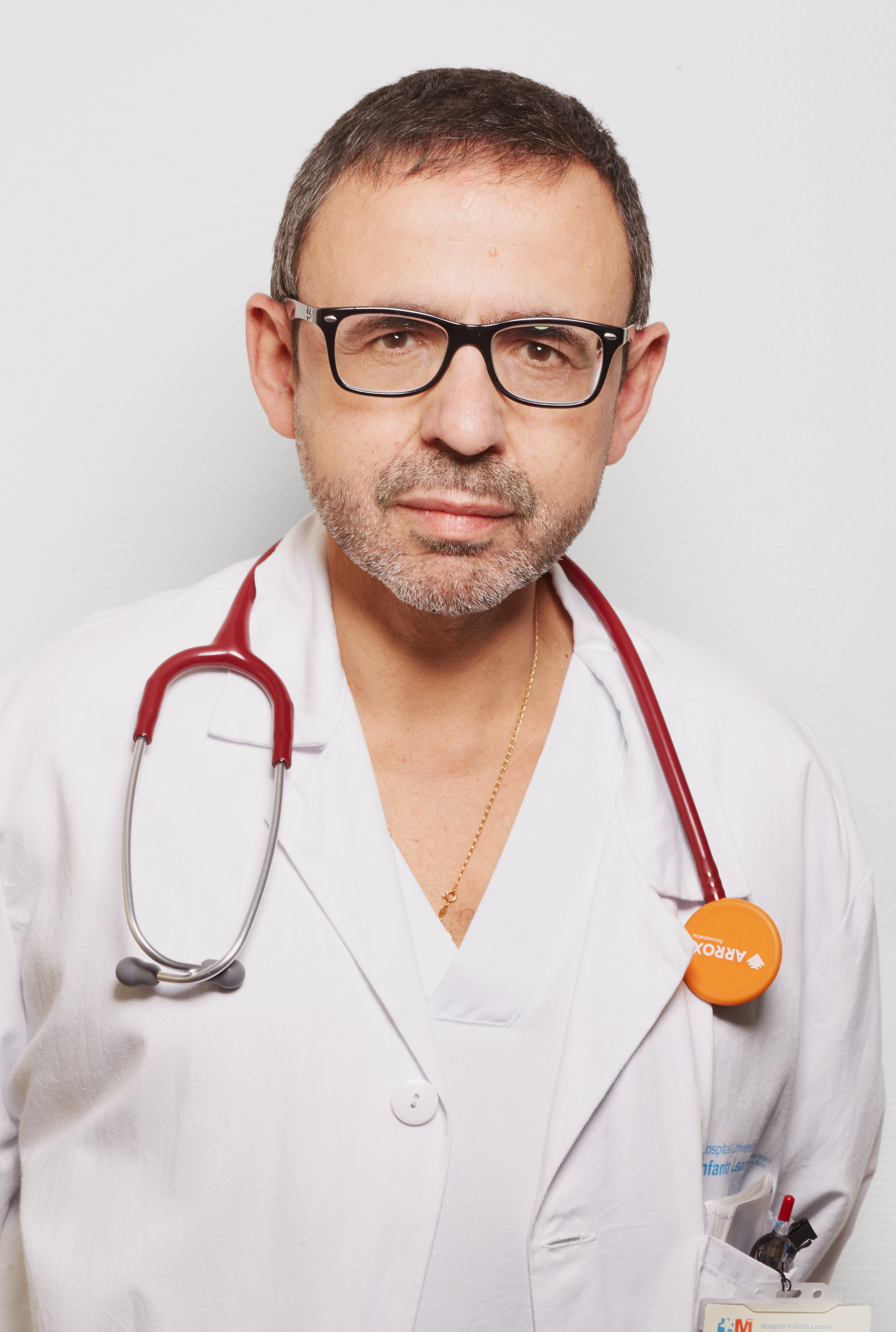 Roberto Alcazar MD