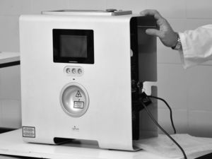 Aparato utilizado: láser diodo In Ga As P de 980nm (Novadiode 980 Synus Laser de Orlight Laser, Argentina).