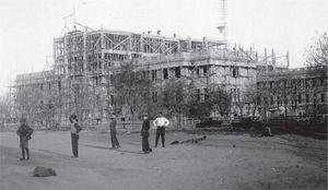 Construcción del Instituto (1926).