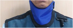 Cuello plomado.