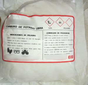 Cianuro de potasio (KCN) (proporcionado por pareja al llegar al servicio de urgencias, encontrado en pertenencias de la paciente).