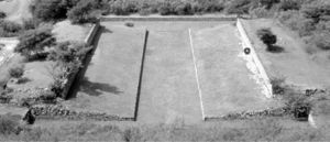 El juego de pelota de Xochicalco (fotografía: Luis Ramírez).