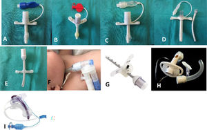 Diferentes tipos de cánulas de traqueostomía50. Cánulas con balón: A) de aire y alas rectas; B) de espuma y alas en V; C) de suero salino fisiológico, tight to shaft (TTS) al deshincharlo se queda totalmente pegado a la cánula sin restringir el flujo. D) Cánula de 2 piezas (externa e interna) con balón y alas rectas, disponibles desde diámetro interno 6. E) Cánula hecha a medida, sin balón, alas rectas, y con extensión flexible en el extremo proximal. F) La extensión flexible permite conectar los circuitos del respirador lejos del estoma, siendo especialmente útiles cuando el acceso al cuello es difícil (lactantes, niños pequeños o lesionados medulares con halo inmovilizador) o para evitar que el flujo de aire entre por las suturas frescas del estoma si se desconecta el paciente. G) Cánula sin balón de longitud ajustable, con extensión interna y extensión externa flexibles. H) Cánula fenestrada. El uso de cánulas fenestradas en niños es infrecuente porque aumentan la resistencia al flujo (al tener 2 piezas) y favorecen la formación de granulomas junto a la fenestración. Además, no se fabrican tallas pequeñas. I). Cánula con balón y canal de aspiración subglótica para minimizar las microaspiraciones, disponibles para adultos. Fuente: Tomada con el permiso de García Teresa y Leoz50.
