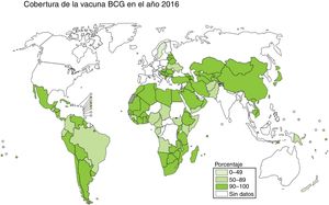 Cobertura de la vacuna BCG en el año 2016. El mapa indica el porcentaje de vacunación con BCG en los diferentes países. Fuente: WHO Global Tuberculosis Report 2017.