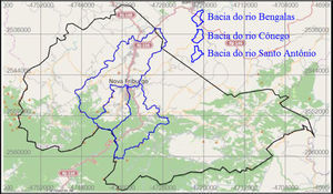 Limites municipais da cidade de Nova Friburgo contendo as bacias do rio Cônego e rio Santo Antônio.