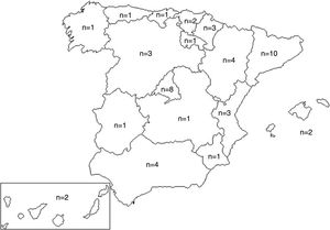 Mapa de España con las comunidades representadas en el estudio y el número de centros participantes por comunidad.