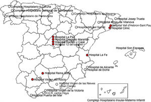 Distribución de los centros con actividad específica en cardiopatías congénitas del adulto en España. Marcados como círculos rellenos, los centros de referencia nacional (CSUR [centros, servicios y unidades de referencia]).