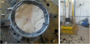 (a) Fractured insulator. (b) Bending test equipment.