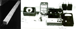 Left: prestressed beam manufactured for the work of the thesis. Right: set of equipments to measure the electrical resistance due to the concrete itself, multimeter for measuring the corrosion potential and in the right-down corner the galvanostat (white cover in the figure) and the black multimeter to measure the current.