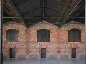 Inside view of the refurbished masonry structure in warehouse 16.