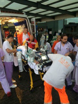 Transporte interhospitalario con ECMO utilizando la consola Cardiohelp.