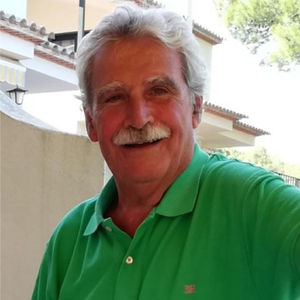 Emili Saura, Editor-Jefe de Cirugía Cardiovascular, 1994-2004.