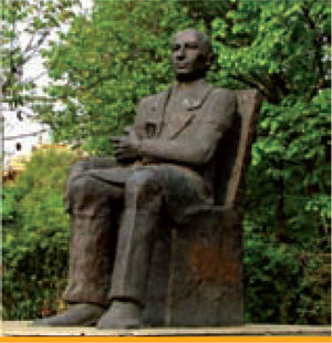 Paulescu's statue near the Faculty of Medicine, University of Bucharest