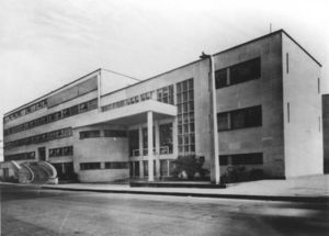 El primer Instituto Nacional de Cardiología de México 1944-1976.