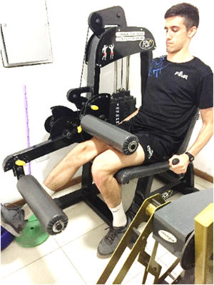 Knee extension test (KE).