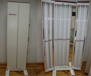 Waldmann UV 100 T-L phototherapy units used in the pilot study.