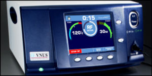 RFG2 Plus generator™. The control unit display shows the real time power, temperature and treatment cycles.