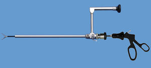 Surgical laparoscope (10mm, 0°, 23cm long) with a 6mm working channel for the use of laparoscopic instruments (5cm×43cm long).
