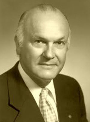 Harry Coover, descubridor de los cianoacrilatos.