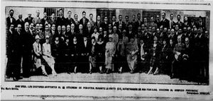 Congress attendees photographed for the front page of the Heraldo de Aragón published on Friday, October 9, 1925.