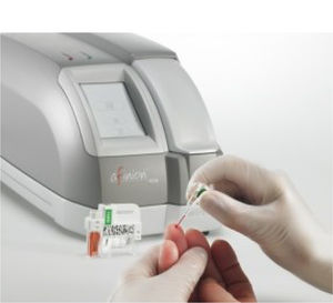 Point-of-care analyzer for measurement of CRP in fingerstick capillary blood samples (individual observation).