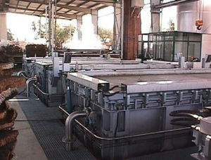 Cork boiling steel tanks.